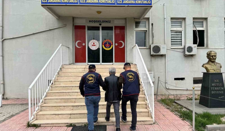 diyarbakirda-iki-cinayet-zanlisi-yakaladi-gozaltina-alinan-sahislarin-kimlikleri-aciklandi-XkwlvRXF.jpg
