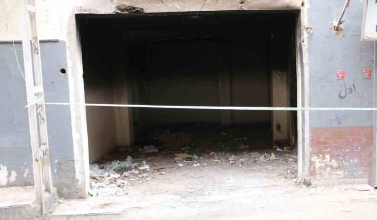 diyarbakirdaki-tehlikeli-agir-hasarli-apartman-risk-altindaki-yasam-alanlari-Vgqbkc7h.jpg