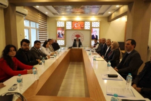 elazigda-2025-yili-bitkisel-uretim-verileri-uzerine-onemli-degerlendirme-toplantisi-yapildi-wpfac569.jpg