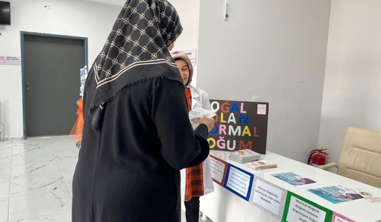 elazigda-dogal-yontemlerle-normal-dogum-etkinligi-saglikli-dogum-icin-bir-adim-pON8M5dR.jpg