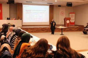 elazigda-ebelik-egitimleri-devam-ediyor-gelecegin-uzmanlari-yetisiyor-nwAb2CO2.jpg
