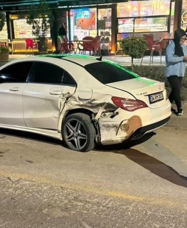 elazigda-iki-arac-carpisti-1-kisi-yaralandi-OjUAGhT4.jpg