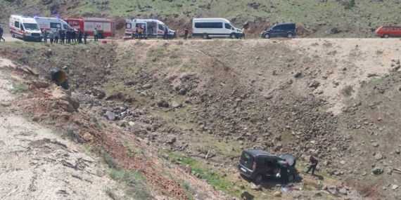 Elazığ'da Meydana Gelen Kazada 1 Kişi Ağır Yaralandı Elazığ’da Meydana Gelen Kazada 1 Kişi Ağır Yaralandı
