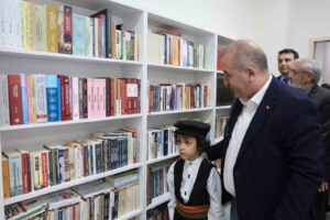 elazigda-sehit-ogretmen-adnan-baydilinin-adi-yeni-kutuphanede-yasatilacak-GtbdueA4.jpg