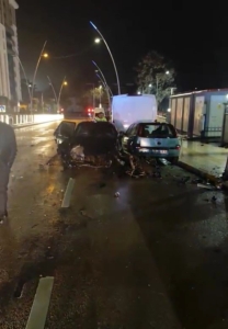 elazigda-ters-yone-giren-otomobilin-dehset-dolu-anlari-4-yarali-w2gzkyRO.jpg