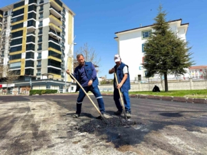 elazigda-yogun-asfaltlama-calismalari-devam-ediyor-B9Avq2U2.jpg