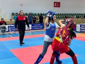 elazigdan-wushu-kung-fu-sampiyonu-derecelerle-dolu-basari-hikayesi-xks9KGHn.jpg