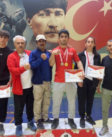 elazigin-bilek-guresi-ile-firtina-gibi-esti-M5mKjYZF.jpg
