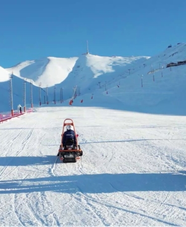 erzurum-jandarmasi-kayak-merkezlerinde-mahsur-kalan-651-vatandasi-kurtardi-752-yaraliyi-hastanelere-iletti-xnCsmEL7.jpg