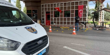 gaziantep-havalimaninda-silah-sesleri-polis-ve-sivil-yaralilar-k3OeqaUD.jpg
