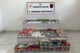 gaziantepte-2-milyon-tllik-kacak-elektronik-sigara-operasyonu-3-kisi-gozaltinda-iGnG4Kkl.jpg
