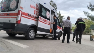 gercuste-capa-makinesine-kapilan-cocuk-hayat-mucadelesi-veriyor-M73YBsyE.jpg