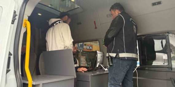 Iğdır'da Düzensiz Göçle Mücadele İçin Yenilikçi Huzur Uygulaması Iğdır’da Düzensiz Göçle Mücadele İçin Yenilikçi Huzur Uygulaması