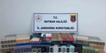 kargo-onunde-pusu-kurmus-jandarma-kacakcilari-sucustu-yakaladi-TW7eaDiy.jpg