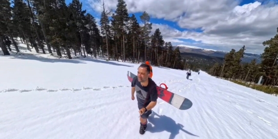 Kars’ta Bahar Ortasında Eşsiz Snowboard Deneyimi Kars’ta Bahar Ortasında Eşsiz Snowboard Deneyimi