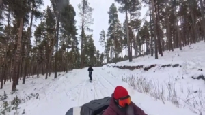 karsta-iki-maceraperest-atv-ile-snowboard-keyfini-yasadi-N2JOhL7S.jpg