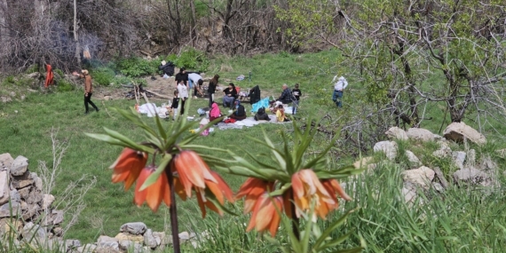 Kavaklı Halkı 34 Yıl Sonra Yeniden Köylerinde Kavaklı Halkı 34 Yıl Sonra Yeniden Köylerinde