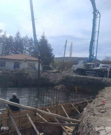kozluca-camiinin-temel-atma-toreni-coskuyla-gerceklesti-ENq3NDDs.jpg