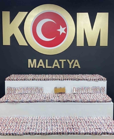malatyada-21672-adet-sentetik-ecza-hapi-ele-gecirildi-uyusturucu-ile-mucadelede-onemli-bir-basari-2r19xwna.jpg