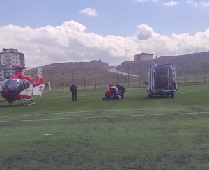 malatyada-76-yasindaki-hasta-icin-ambulans-helikopter-havalandi-ltRpdMC4.jpg
