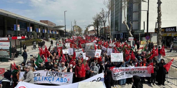 Malatya'da Gazze'deki İsrail Saldırılarına Karşı Büyük Protesto Malatya’da Gazze’deki İsrail Saldırılarına Karşı Büyük Protesto