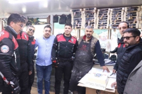 malatyada-kavga-ihbariyla-giden-polis-ekibi-saskinlik-icinde-kaldi-ZjXiBcLh.jpg