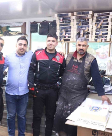 malatyada-kavga-ihbariyla-giden-polis-ekibi-saskinlik-icinde-kaldi-ZjXiBcLh.jpg