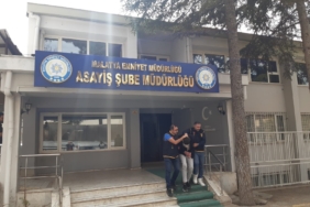malatyada-sasirtan-dolandiricilik-bilezik-siparisiyle-kuyumcuyu-kandiran-dolandirici-4NgiyVuE.jpg