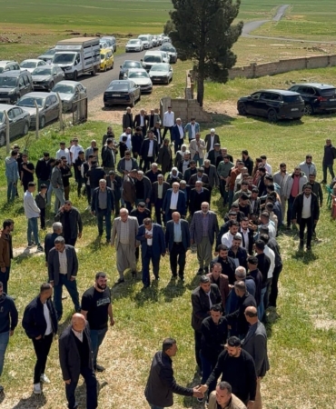 mardinde-iki-aile-arasinda-baris-saglandi-husumet-son-buldu-MuOFyhpX.jpg