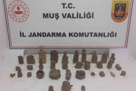 musta-tarihi-eser-kacakciligi-operasyonu-42-degerli-obje-ele-gecirildi-A7ycOb1Z.jpg
