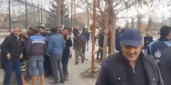 Patnos Belediyesi İşçileri, Ödenmeyen Maaşlar İçin Seslerini Yükseltti!