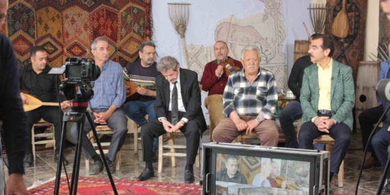 Polat’ın Gizli Kayıp Türküleri Ortaya Çıkıyor