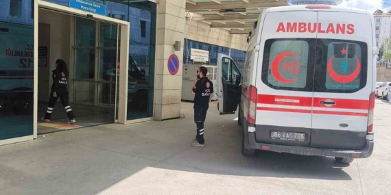 Siirt’te Kayalıklardan Düşen Adamın Trajik Ölümü: Ot Toplama Faciası Siirt’te Kayalıklardan Düşen Adamın Trajik Ölümü: Ot Toplama Faciası