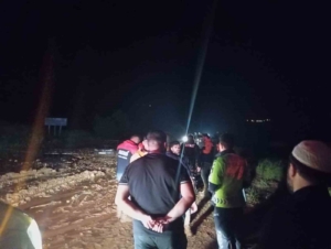 siirtte-saganak-yagislar-dereleri-tasirdi-yollar-kapatildi-dtLzzZZv.jpg