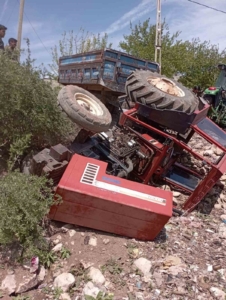 siirtte-traktor-kazasinda-surucunun-yaralanmasi-olayin-ayrintilari-lqXLRONh.jpg