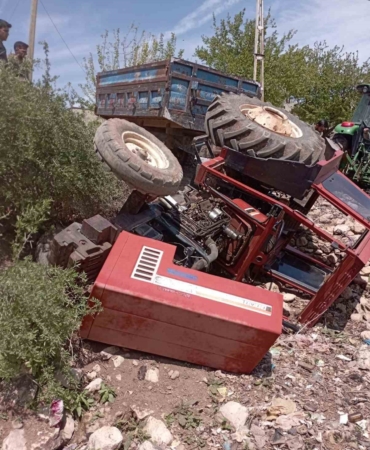 siirtte-traktor-kazasinda-surucunun-yaralanmasi-olayin-ayrintilari-lqXLRONh.jpg