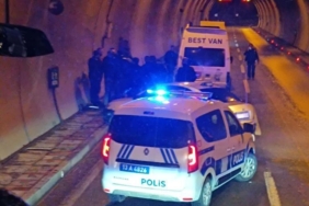 suruculer-arasinda-yol-verme-tartismasi-iki-kisi-yaralandi-bQiWV1Td.jpg