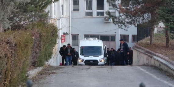 Tırın Çarptığı Yaşlı Adamın Trajik Ölümü: Ayrıntılar ve Son Gelişmeler Tırın Çarptığı Yaşlı Adamın Trajik Ölümü: Ayrıntılar ve Son Gelişmeler