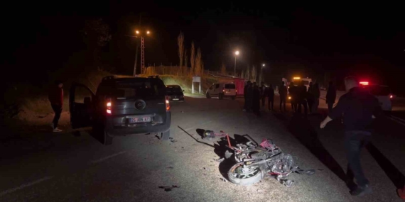 Trafik Kazasında Ağır Yaralanan Motosiklet Sürücüsü Hayatını Kaybetti Trafik Kazasında Ağır Yaralanan Motosiklet Sürücüsü Hayatını Kaybetti