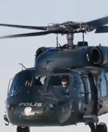 vanda-2-aylik-bebek-polis-helikopteri-ile-hastaneye-acil-sevk-edildi-h2C8SKvU.jpg