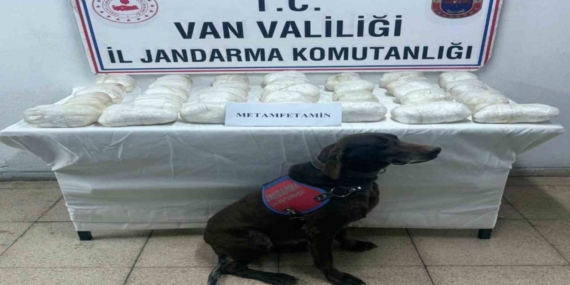 Van'da Tarihi Operasyon: 31 Kilo Metamfetamin Ele Geçirildi Van’da Tarihi Operasyon: 31 Kilo Metamfetamin Ele Geçirildi