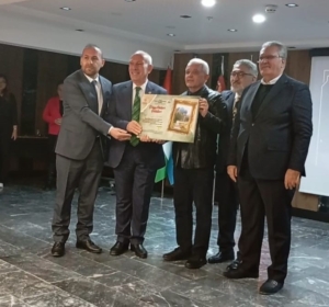 yusuf-konaka-uluslararasi-odul-global-basari-hikayesi-nX2g7M2u.jpg