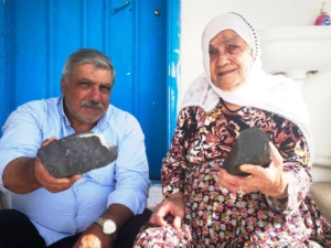 anneler-gunu-hediyesi-bahceye-dusen-gizemli-goktasi-ymGCdgPJ.jpg
