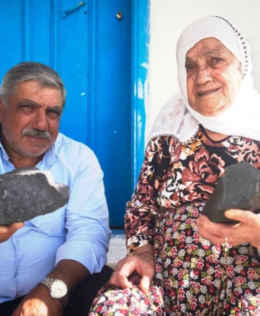 anneler-gunu-hediyesi-bahceye-dusen-gizemli-goktasi-ymGCdgPJ.jpg