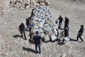 batmanda-2-ton-uyusturucu-madde-yakildi-sehirdeki-mucadele-gucleniyor-gSdrnXTj.jpg