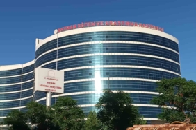 batmanda-40-ogrenci-gida-zehirlenmesi-suphesiyle-hastanelik-oldu-olayin-ayrintilari-ve-onlemler-tyqxxDT1.jpg