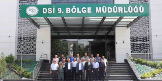 Battalgazi Muhtarları DSİ'ye Sulama Talepleriyle Gündemde Battalgazi Muhtarları DSİ’ye Sulama Talepleriyle Gündemde