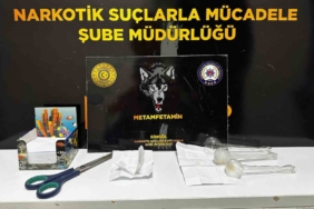 Bingöl'de Uyuşturucu Operasyonu: 1 Kişi Tutuklandı! Detaylar Burada! bingolde-uyusturucu-operasyonu-1-kisi-tutuklandi-detaylar-burada-zkfpKOCv.jpg