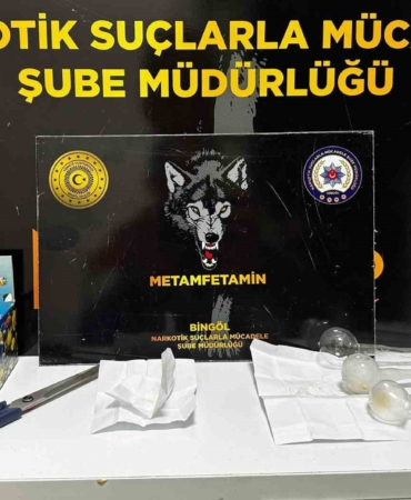 Bingöl'de Uyuşturucu Operasyonu: 1 Kişi Tutuklandı! Detaylar Burada! bingolde-uyusturucu-operasyonu-1-kisi-tutuklandi-detaylar-burada-zkfpKOCv.jpg