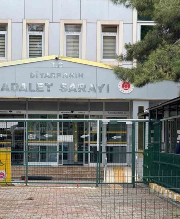 boya-ticareti-magduru-kardesinin-kayinina-2-milyon-120-bin-veren-sahisin-iddialari-DuIY8f6W.jpg